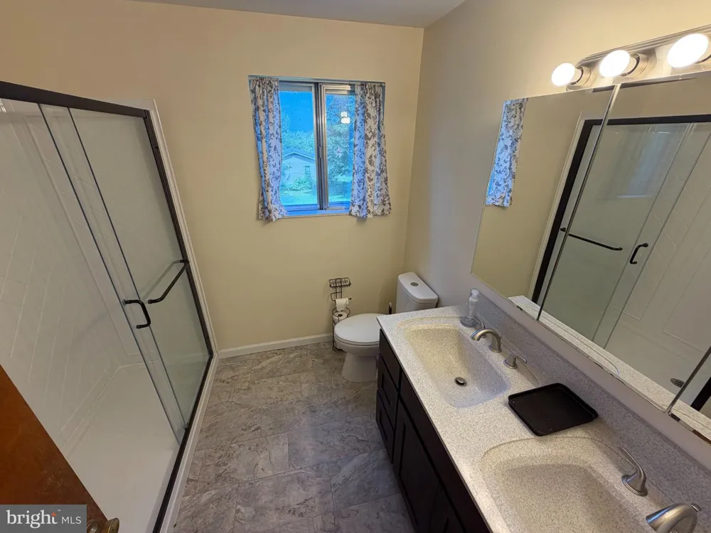 146 S PENNSYLVANIA STREET Ridgeley, WV 26753