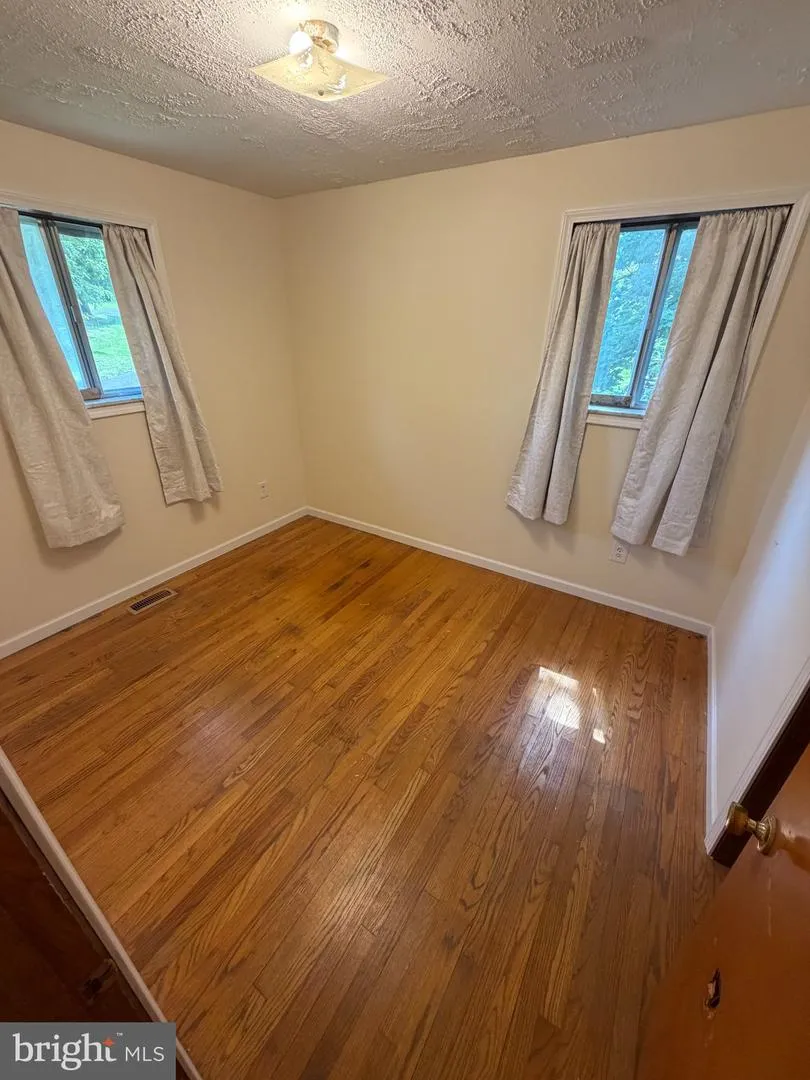146 S PENNSYLVANIA STREET Ridgeley, WV 26753