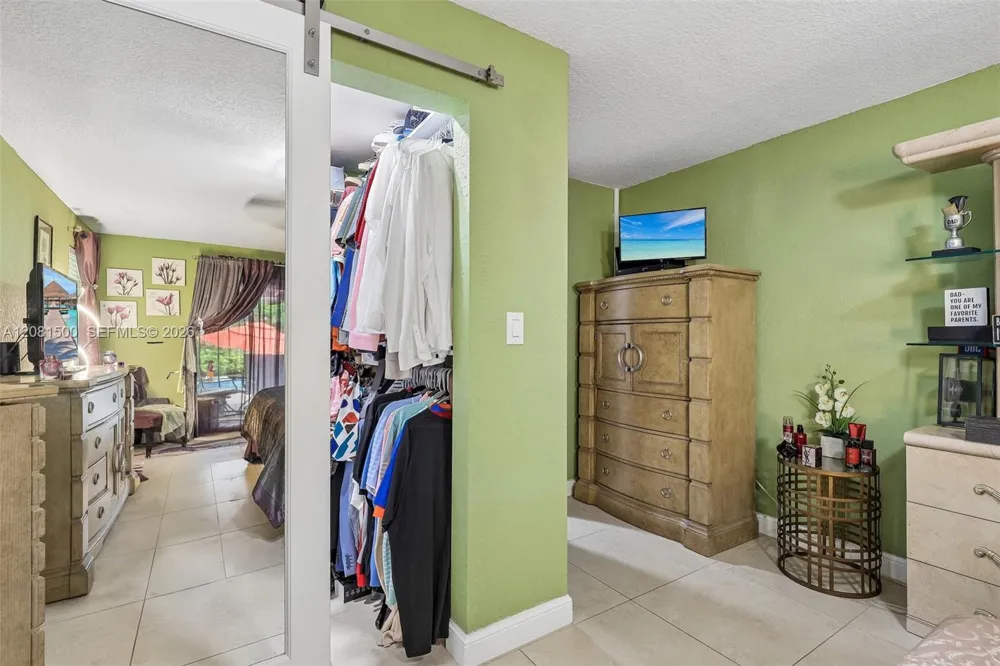 8835 NW 27th St Coral Springs, FL 33065