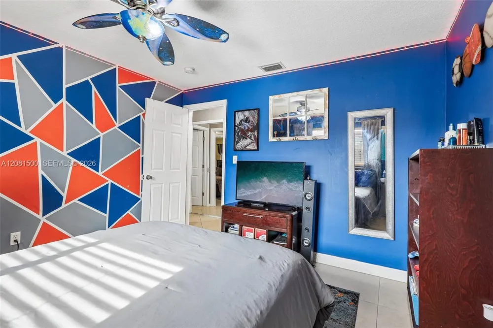 8835 NW 27th St Coral Springs, FL 33065