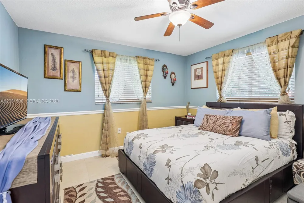 8835 NW 27th St Coral Springs, FL 33065