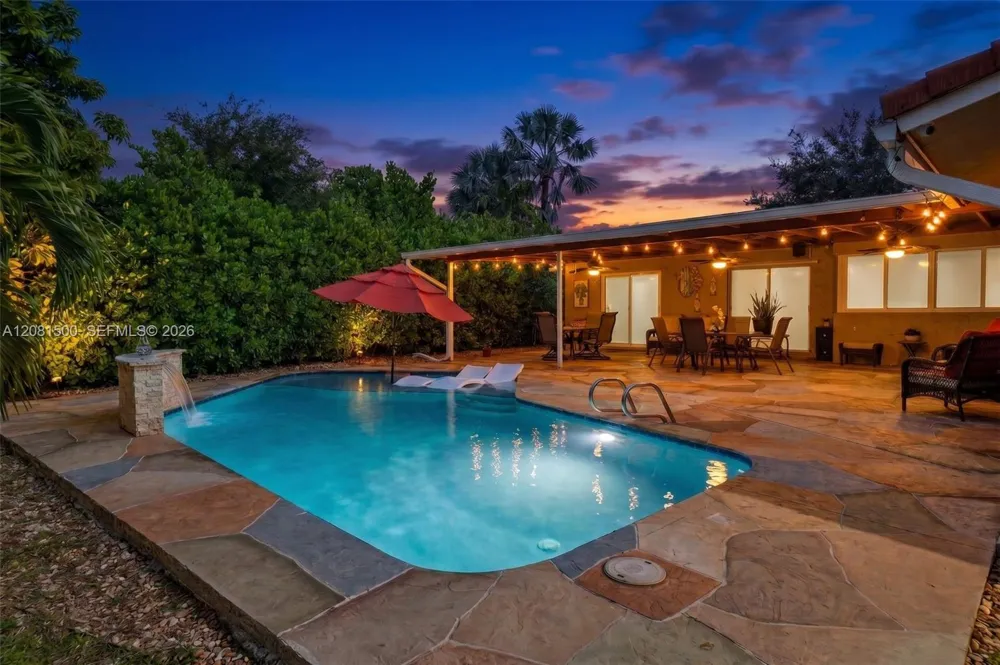 8835 NW 27th St Coral Springs, FL 33065