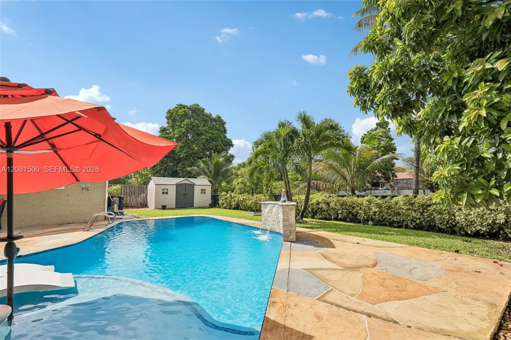 8835 NW 27th St Coral Springs, FL 33065
