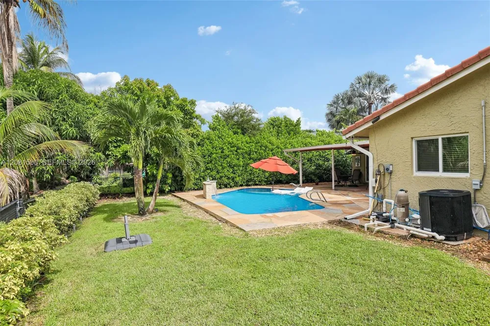 8835 NW 27th St Coral Springs, FL 33065