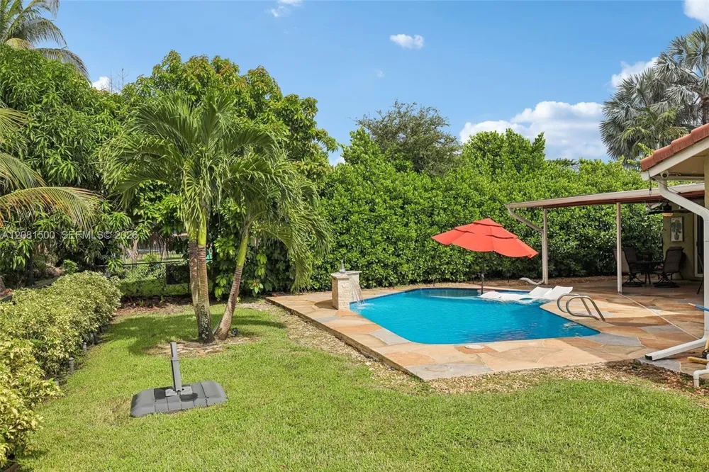8835 NW 27th St Coral Springs, FL 33065