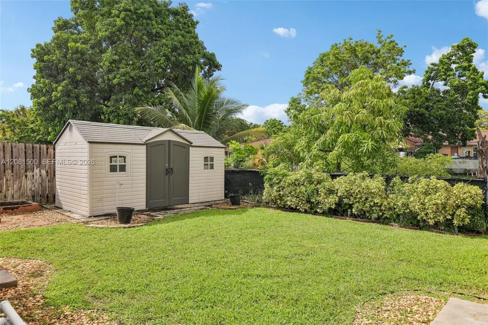 8835 NW 27th St Coral Springs, FL 33065