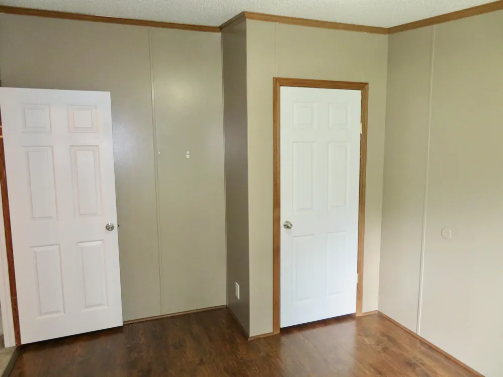 9560 Meridian Road Pleasant Lake, MI 49272