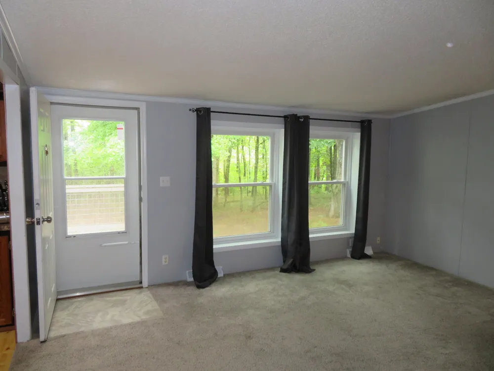 9560 Meridian Road Pleasant Lake, MI 49272