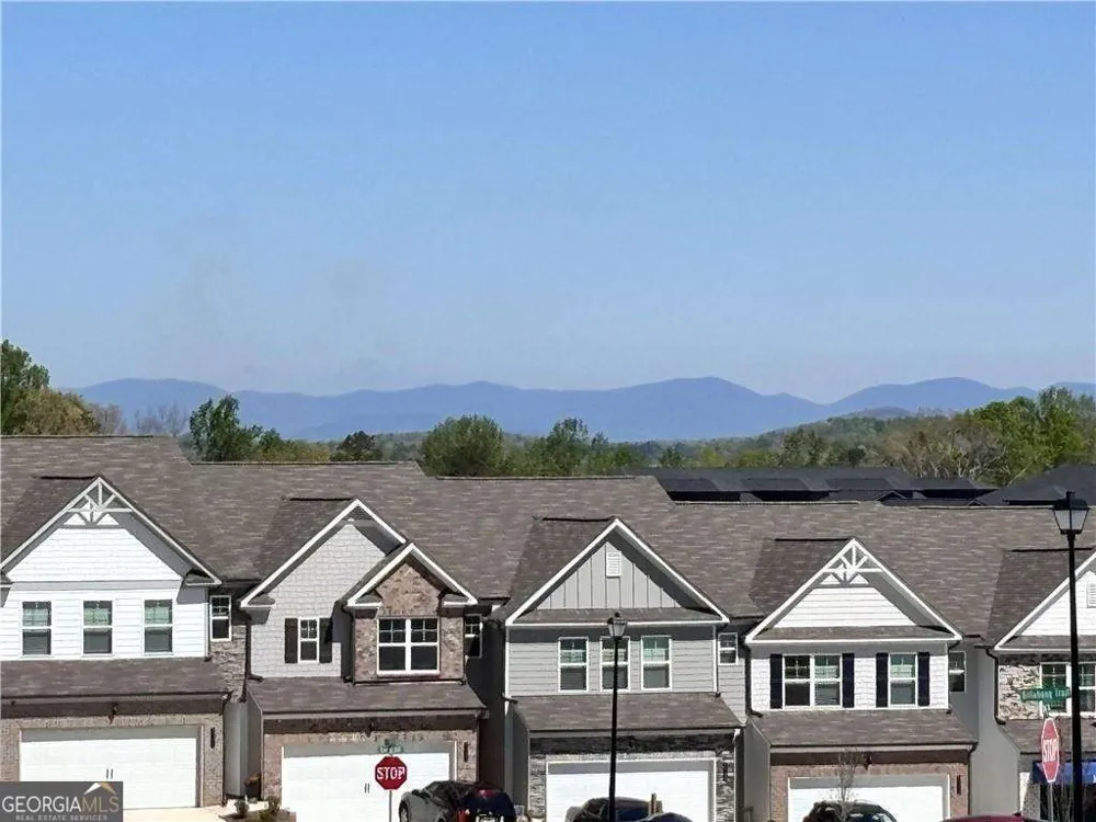 3983 Streamlet WAY Gainesville, GA 30506