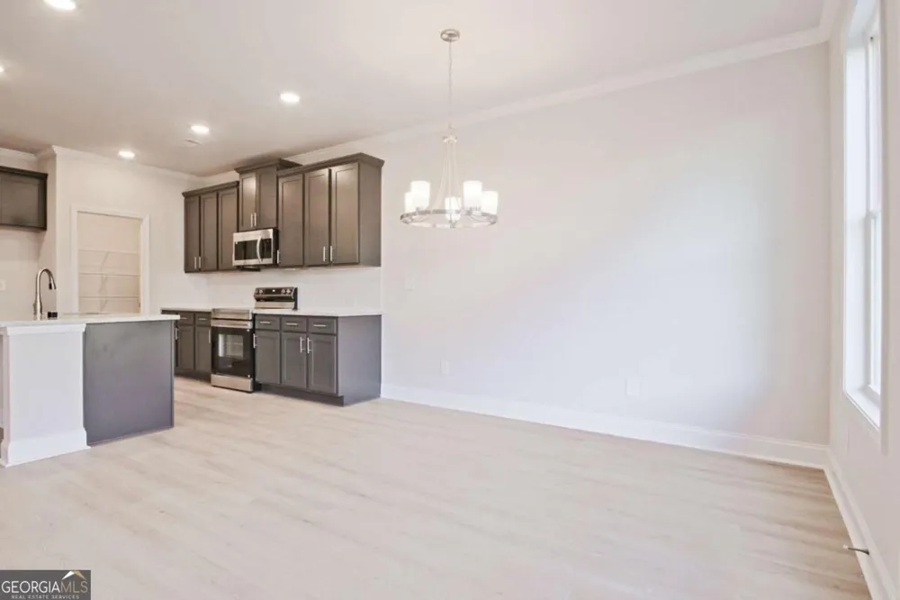 3983 Streamlet WAY Gainesville, GA 30506
