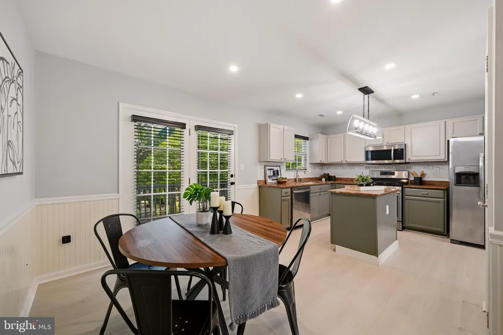 8867 GOOSE LANDING CIRCLE Columbia, MD 21045