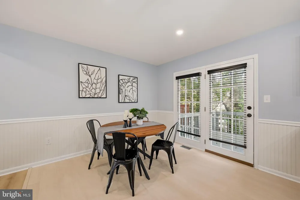 8867 GOOSE LANDING CIRCLE Columbia, MD 21045