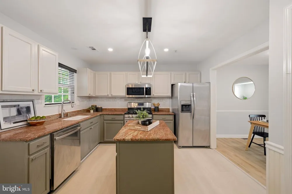 8867 GOOSE LANDING CIRCLE Columbia, MD 21045