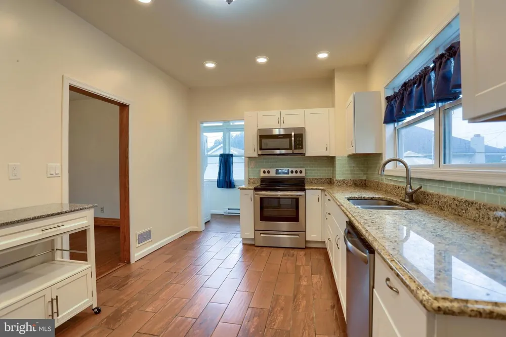 225 BROAD STREET Palmyra, PA 17078