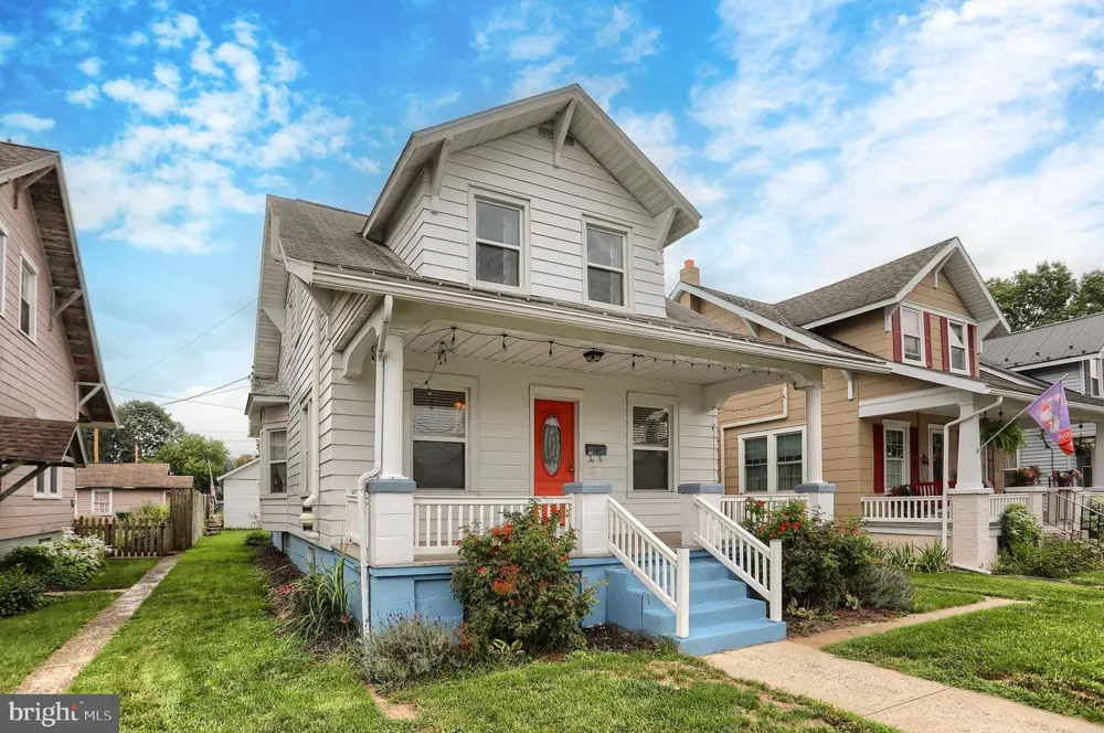 225 BROAD STREET Palmyra, PA 17078