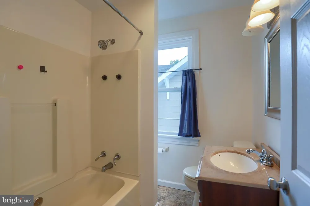 225 BROAD STREET Palmyra, PA 17078