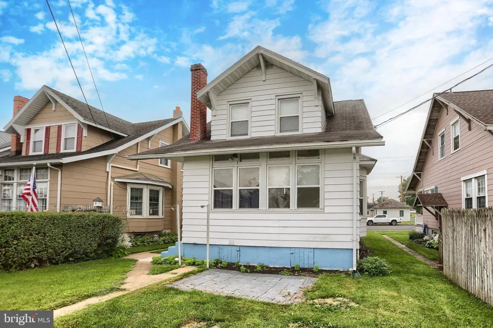 225 BROAD STREET Palmyra, PA 17078