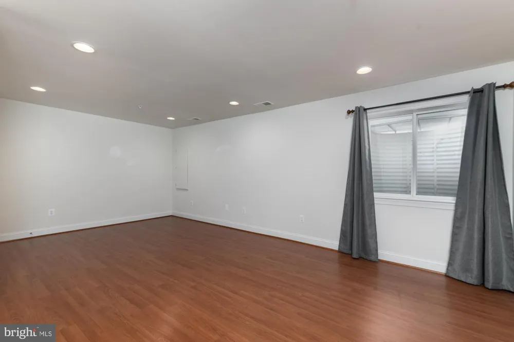 1155 POTOMAC VIEW PARKWAY Brunswick, MD 21716