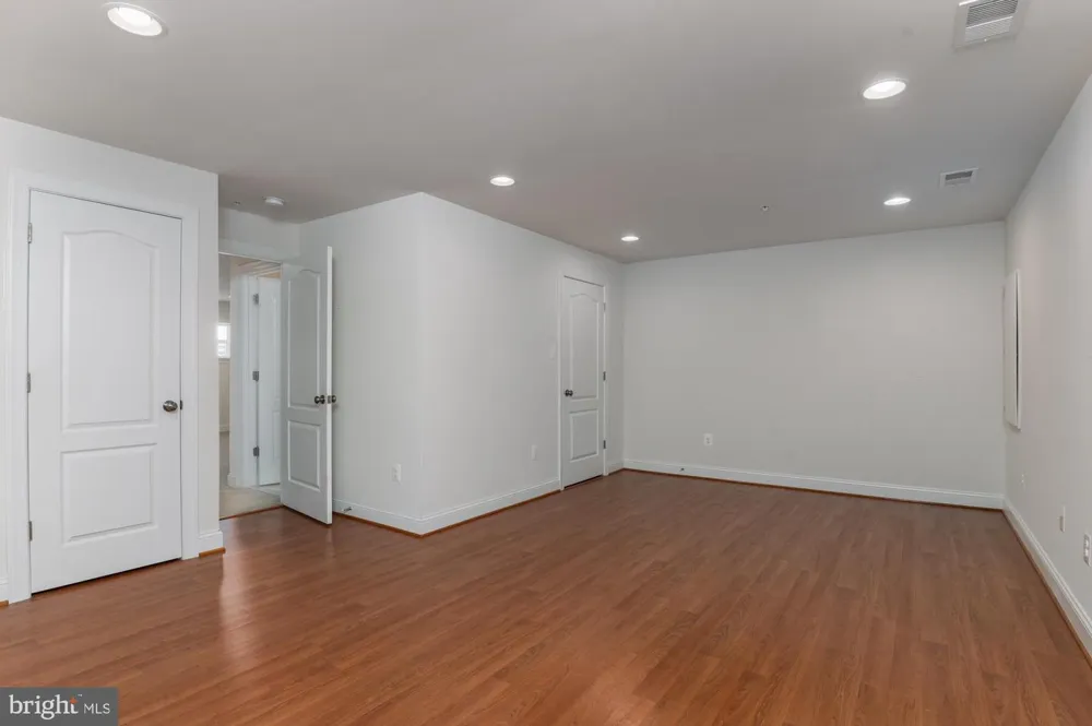 1155 POTOMAC VIEW PARKWAY Brunswick, MD 21716