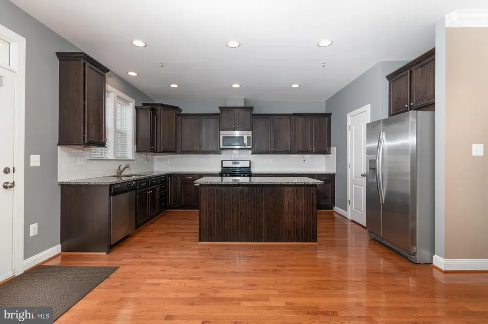 1155 POTOMAC VIEW PARKWAY Brunswick, MD 21716