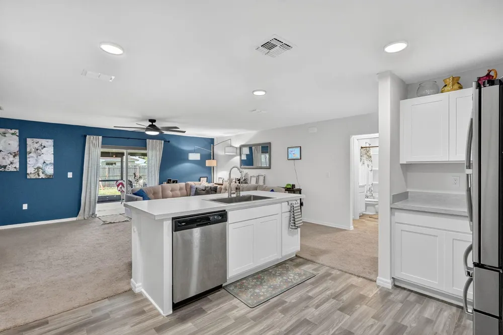 543 SW Kabot Avenue Port St. Lucie, FL 34953