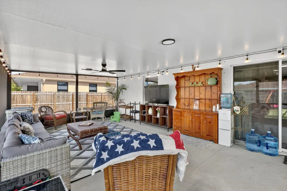 543 SW Kabot Avenue Port St. Lucie, FL 34953