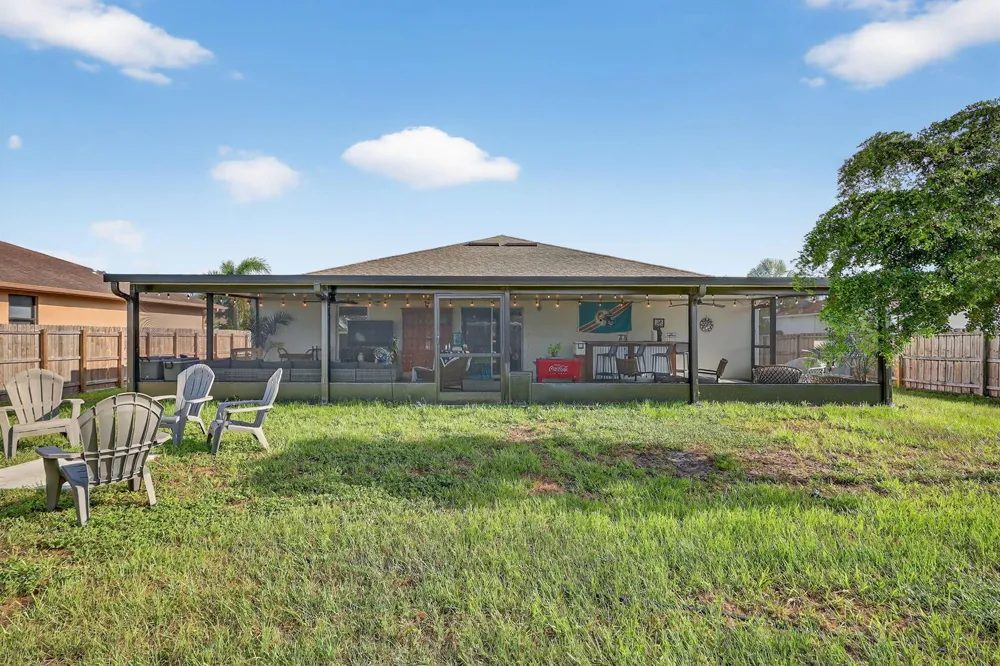 543 SW Kabot Avenue Port St. Lucie, FL 34953