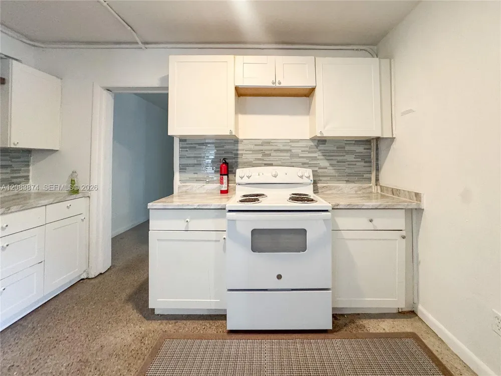 519 NW 23rd Ave Fort Lauderdale, FL 33311