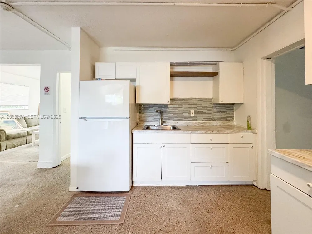 519 NW 23rd Ave Fort Lauderdale, FL 33311