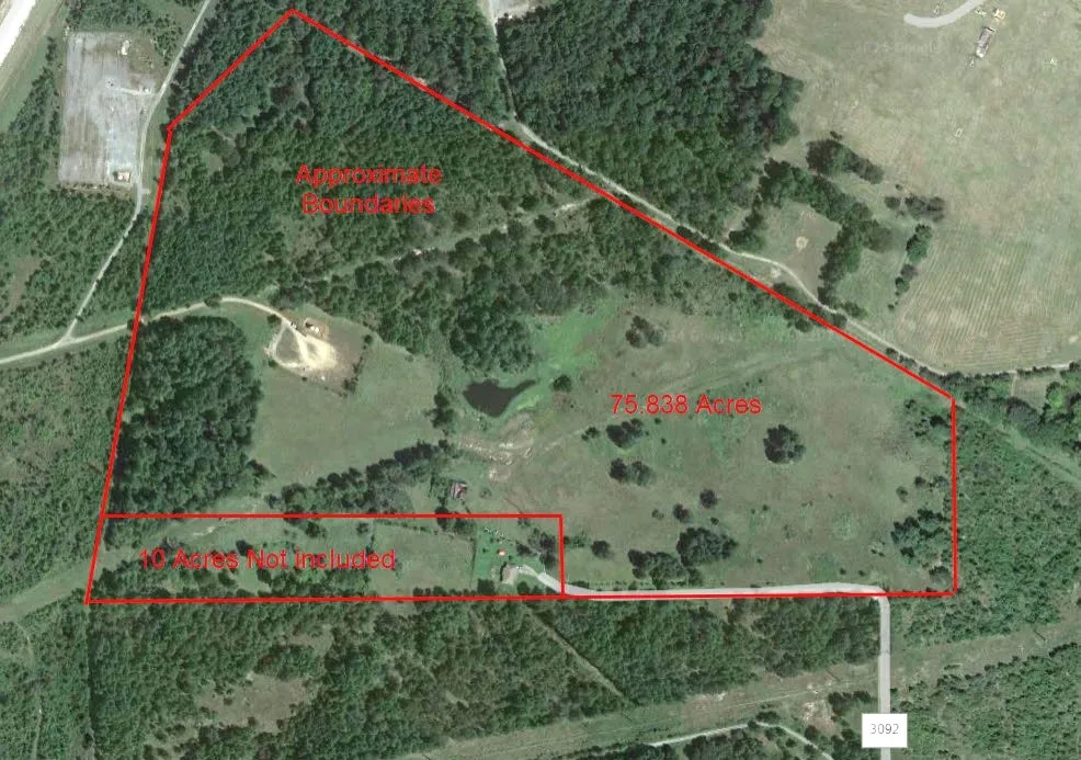 333 County Road 3092 De Berry, TX 75639
