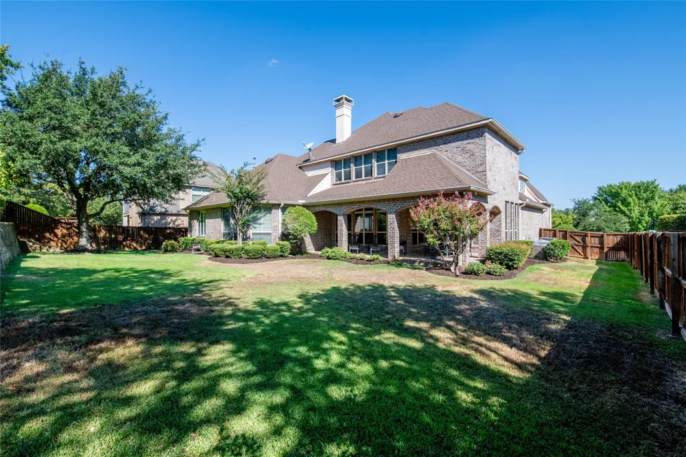 5009 Glenshire Drive Flower Mound, TX 75028