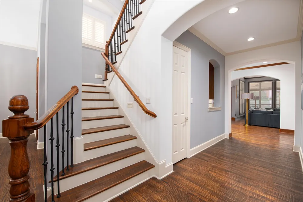 5009 Glenshire Drive Flower Mound, TX 75028