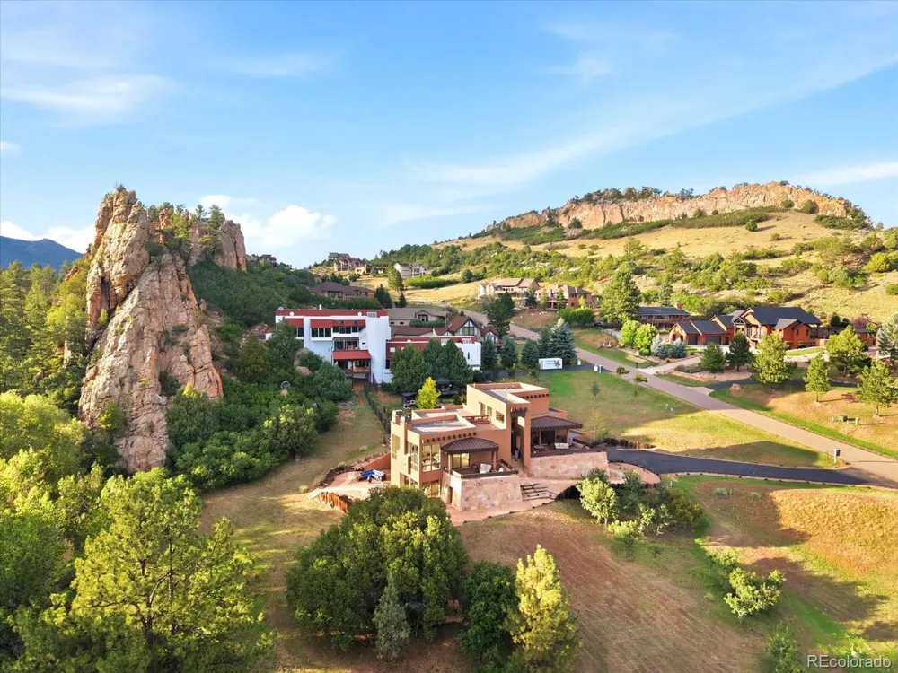 6697 Wauconda Drive Larkspur, CO 80118