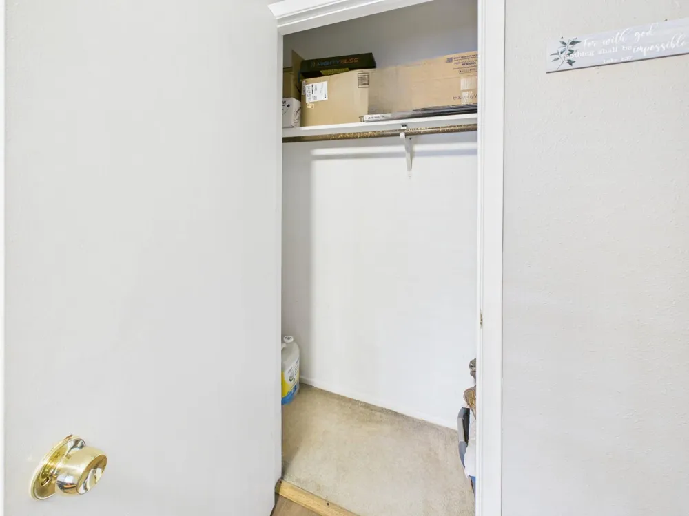5807 Walnutgate Drive Spring, TX 77373