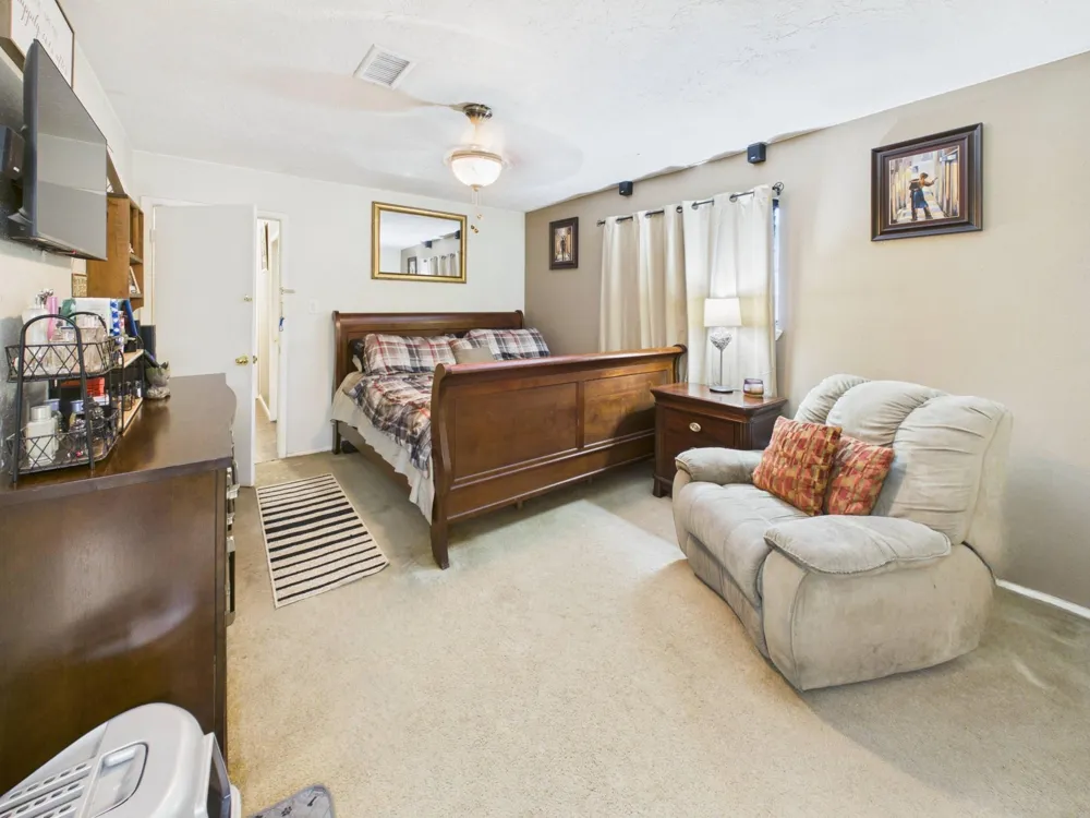 5807 Walnutgate Drive Spring, TX 77373