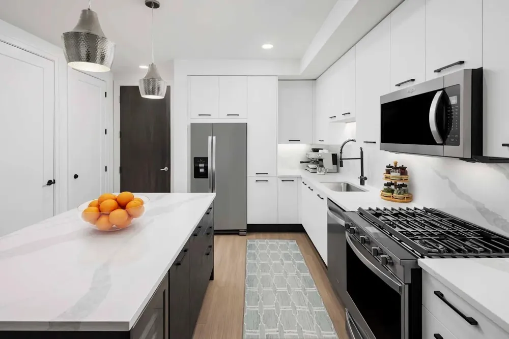1515 Austin Street #1-909 Houston, TX 77002