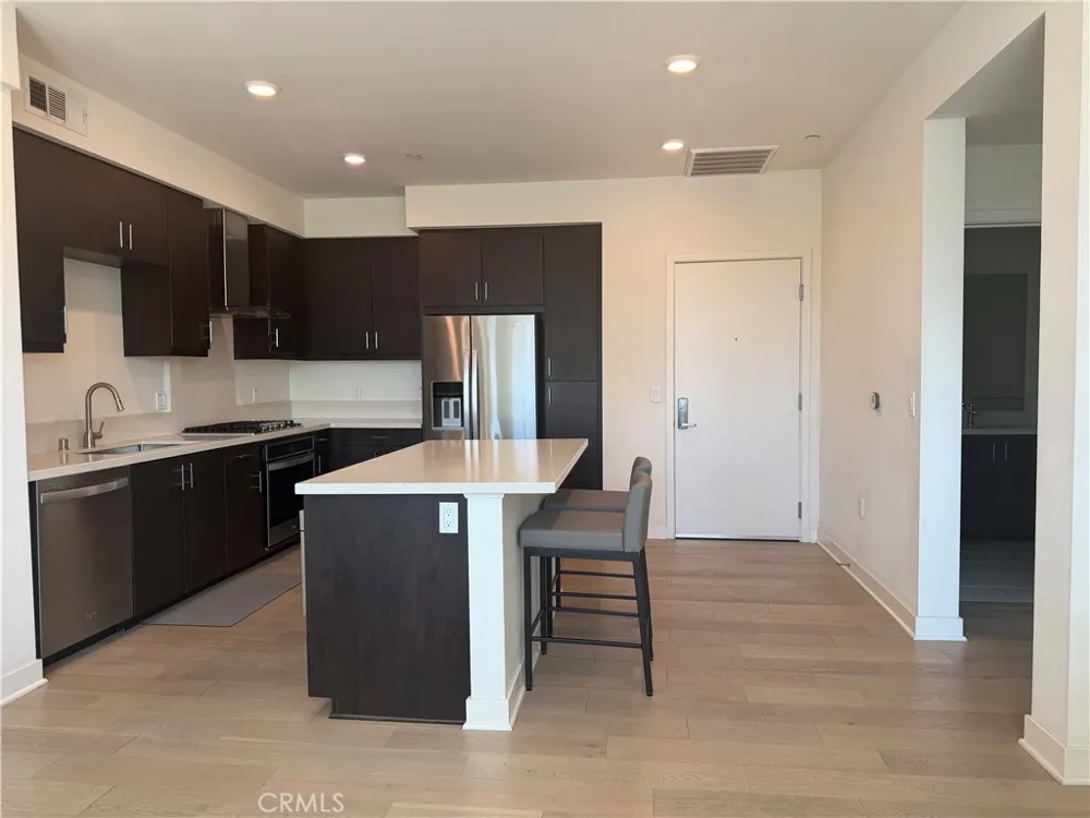 1542 Nolita Irvine, CA 92612