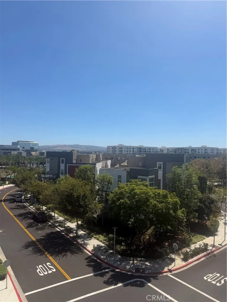 1542 Nolita Irvine, CA 92612