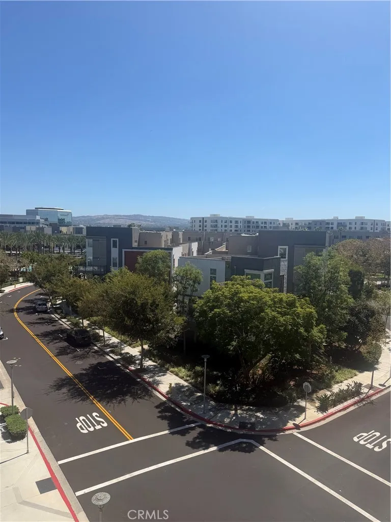 1542 Nolita Irvine, CA 92612