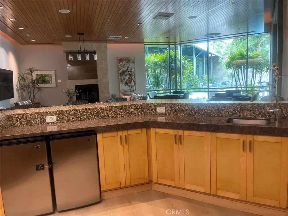 1542 Nolita Irvine, CA 92612