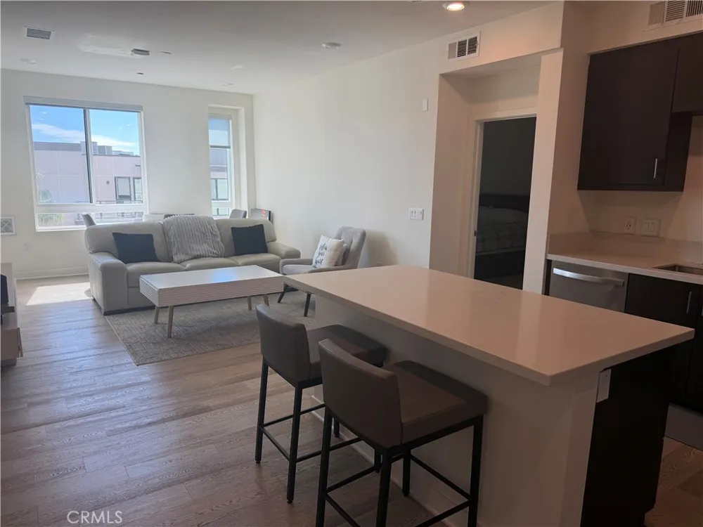 1542 Nolita Irvine, CA 92612