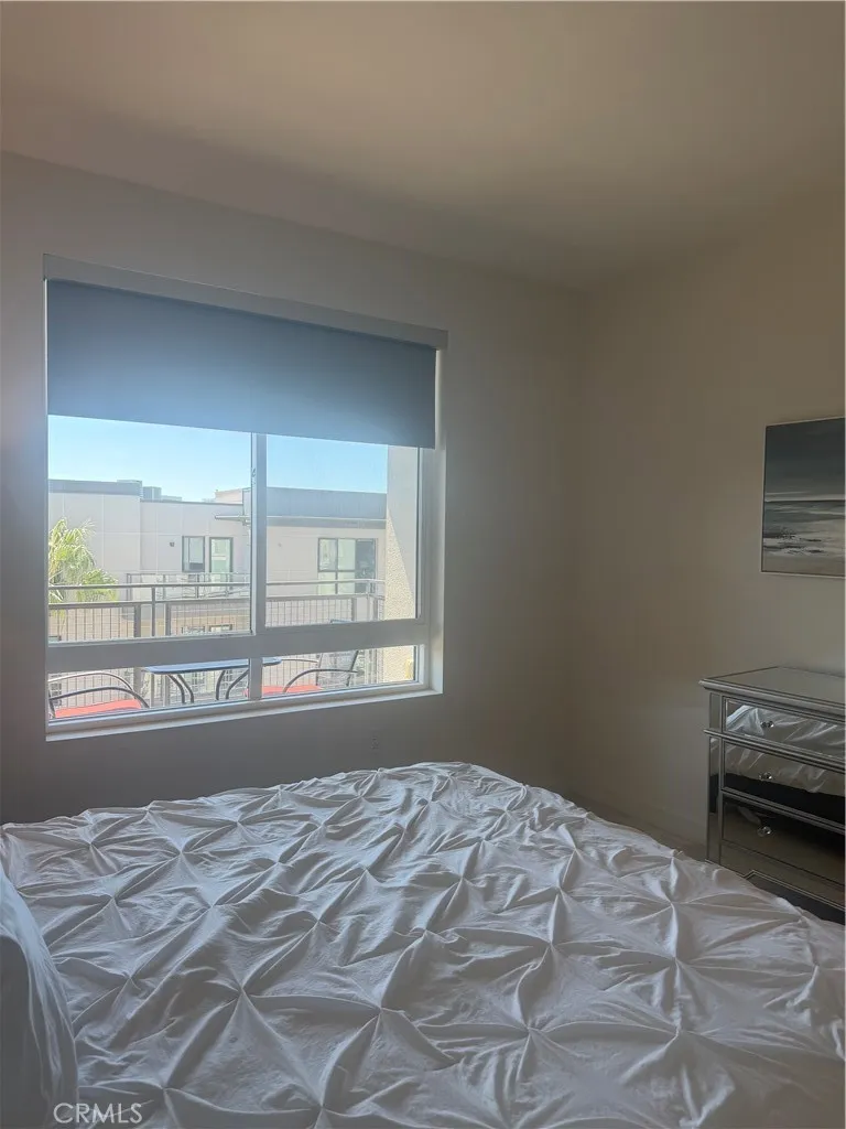 1542 Nolita Irvine, CA 92612