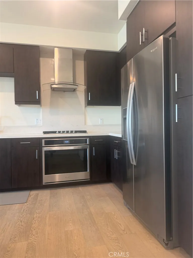 1542 Nolita Irvine, CA 92612