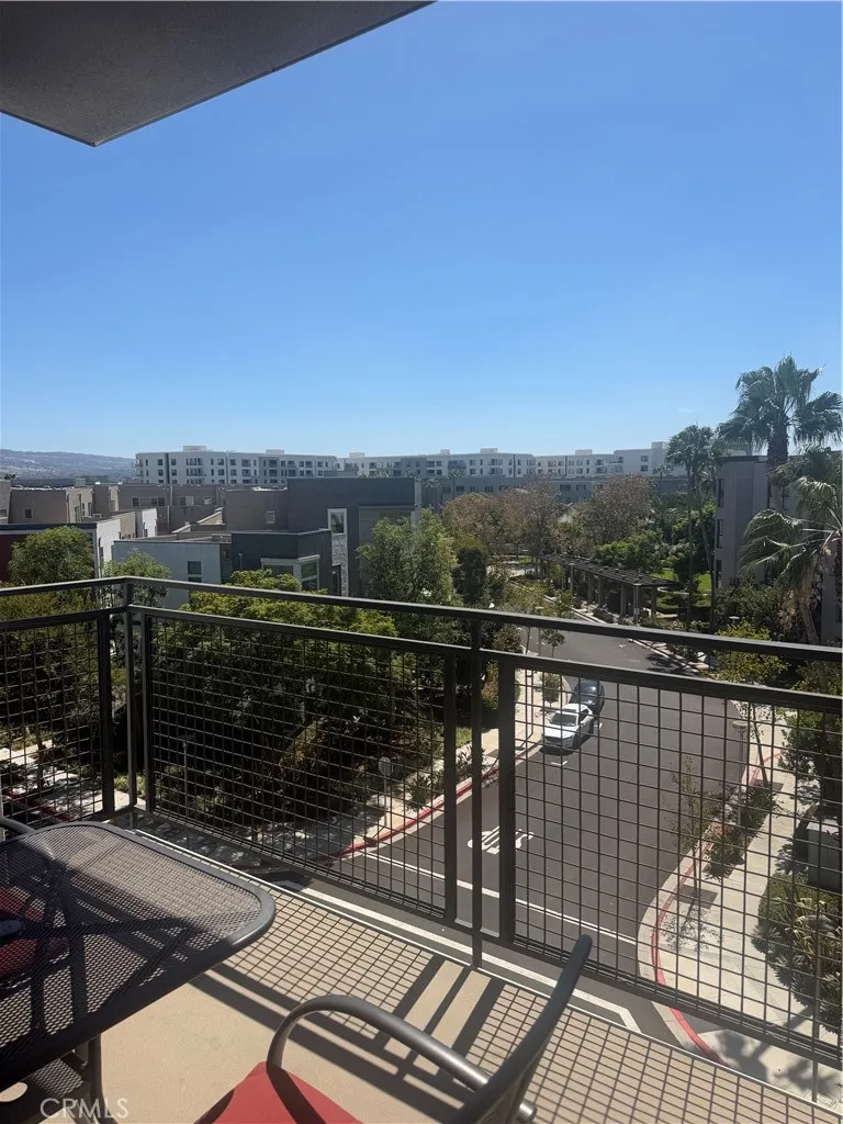 1542 Nolita Irvine, CA 92612