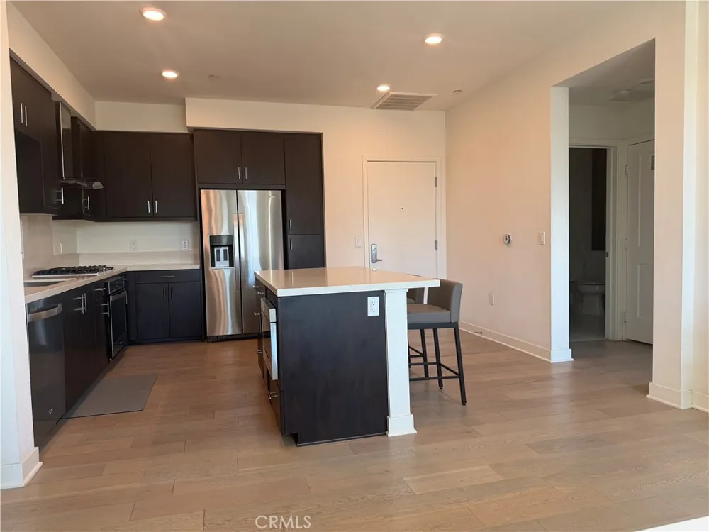 1542 Nolita Irvine, CA 92612