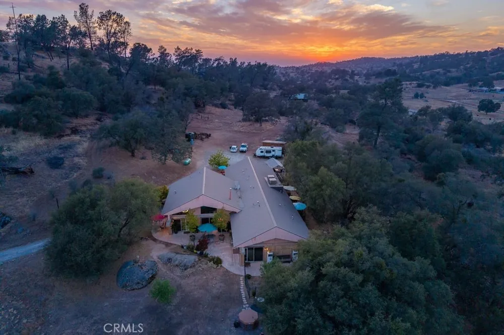 41810 Road 406 Coarsegold, CA 93614