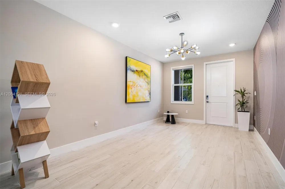 17033 SW 1st St #1 Pembroke Pines, FL 33027
