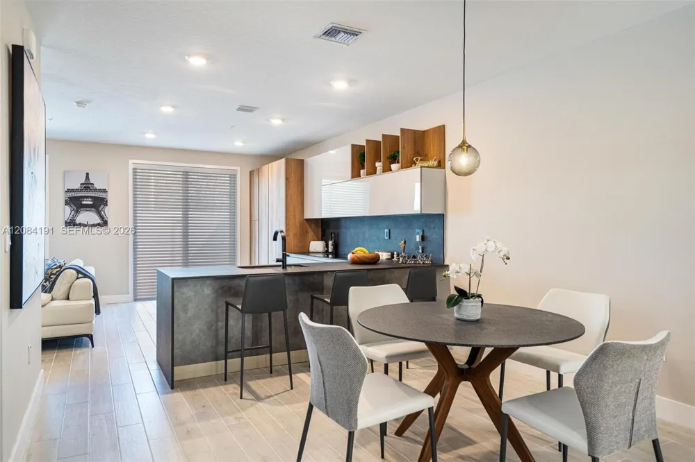 17033 SW 1st St #1 Pembroke Pines, FL 33027