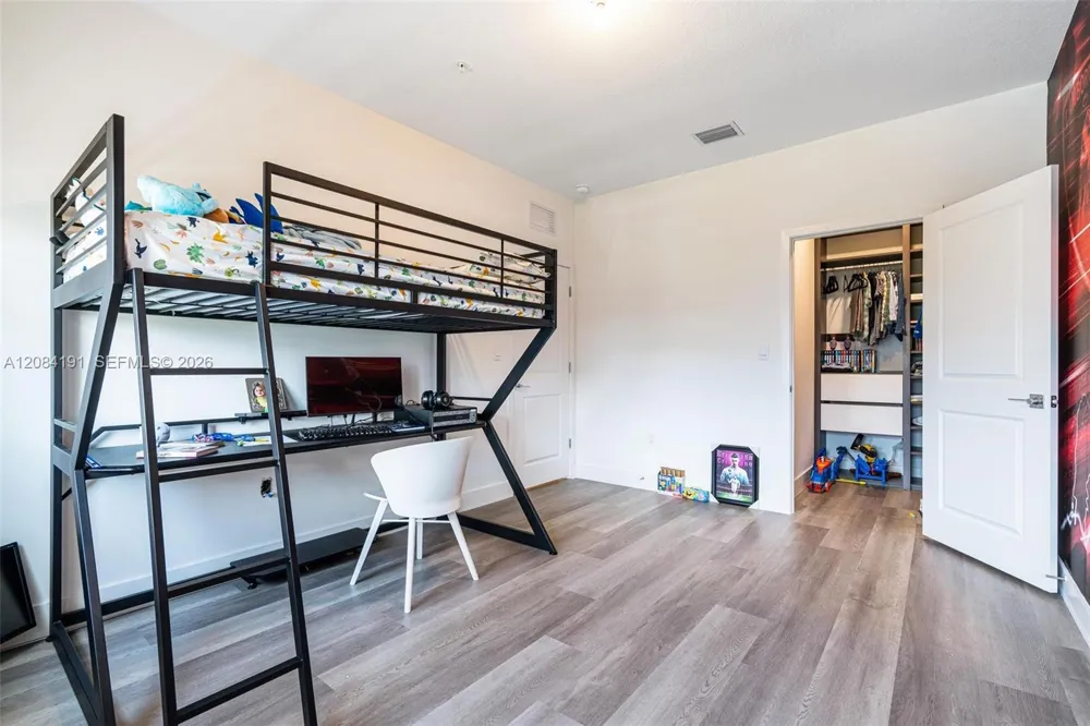 17033 SW 1st St #1 Pembroke Pines, FL 33027