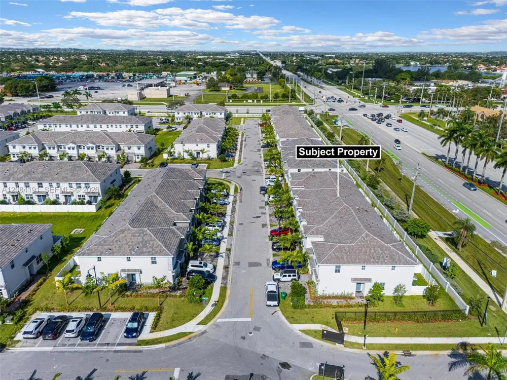 17033 SW 1st St #1 Pembroke Pines, FL 33027